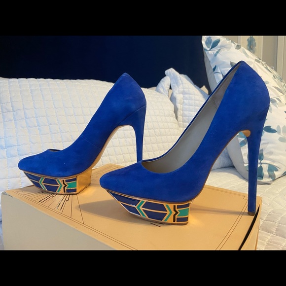 Ivy kirizhner royal blue heels “pyramid” size 7 - Picture 7 of 13